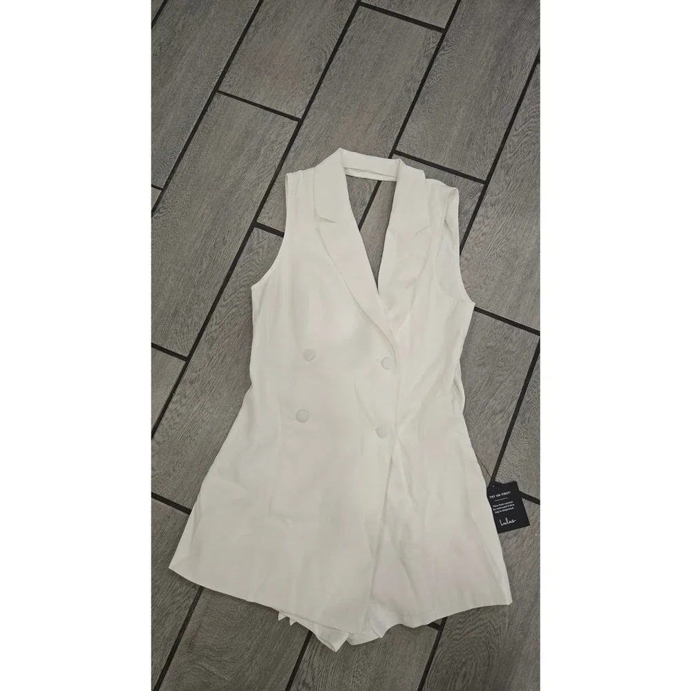 Lulus white sleeveless